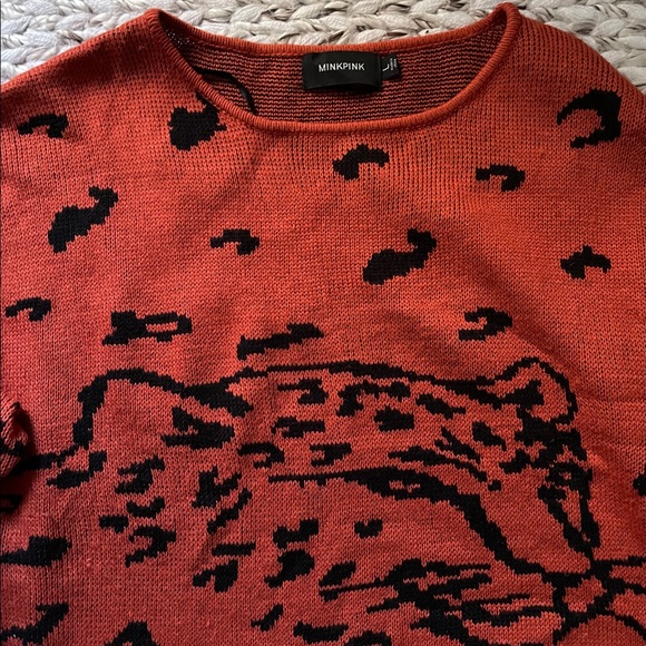 MINKPINK Once a Cheetah Sweater - Size L - Picture 3 of 5